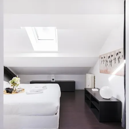 Easylife - Spazioso In Porta Romana Milan
